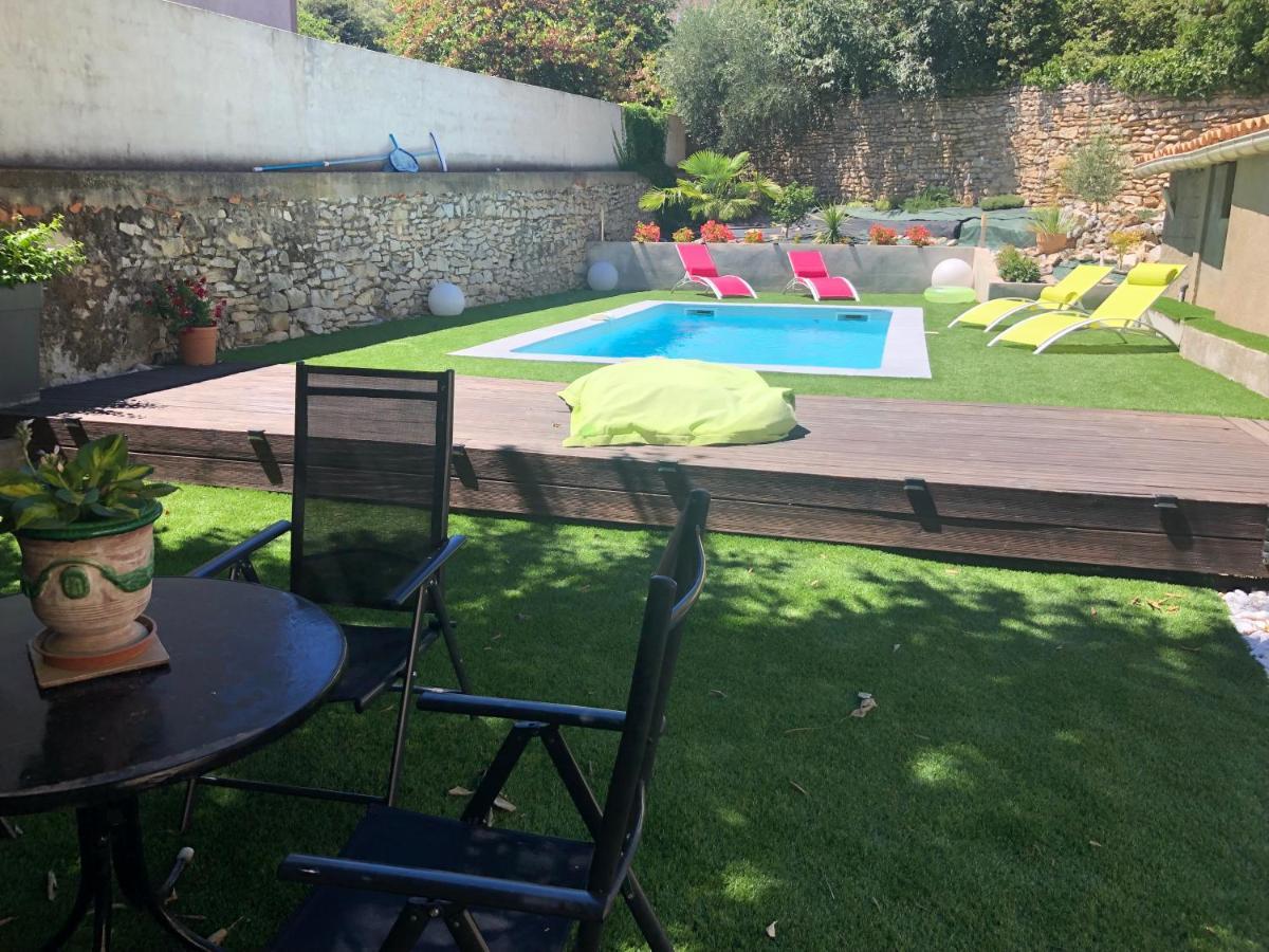 Villa Calme Avec Piscine Privee Nîmes Exteriér fotografie